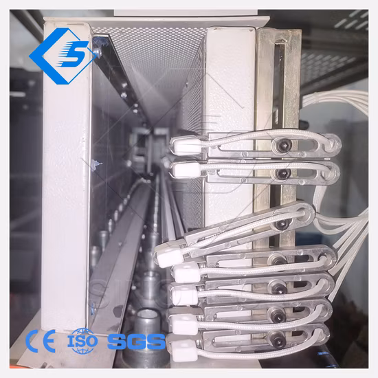 Экономия энергии 2023 Хорошая цена Пластиковые бутылки для воды Алкогольная жидкая бутылка Оборудование для выдувания формованных бутылок Выдувная машина